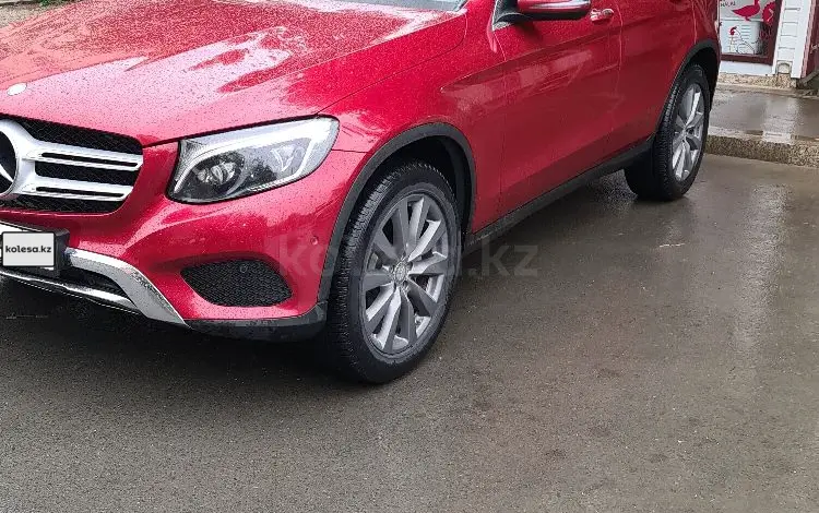 Mercedes-Benz GLC 250 2015 года за 13 500 000 тг. в Атырау