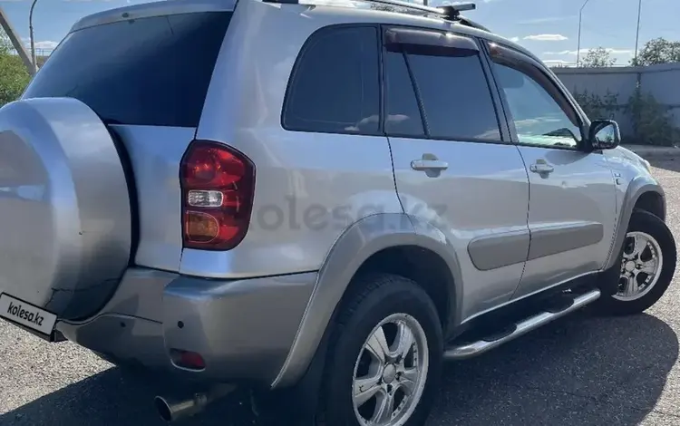 Toyota RAV4 2004 года за 5 500 000 тг. в Караганда