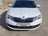Skoda Octavia 2018 года за 3 400 000 тг. в Атырау – фото 4