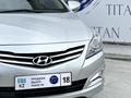 Hyundai Solaris 2015 года за 6 090 000 тг. в Семей – фото 2