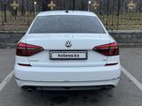 Volkswagen Passat 2017 года за 8 300 000 тг. в Алматы – фото 4