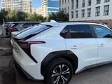 Toyota bZ4X 2022 года за 11 000 000 тг. в Астана – фото 4