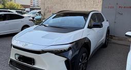 Toyota bZ4X 2022 года за 11 000 000 тг. в Астана – фото 2