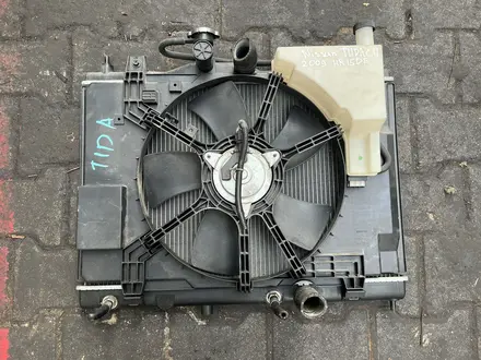 Nissan TIIDA C11 радиатор охлаждения за 100 тг. в Алматы