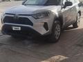 Toyota RAV4 2019 года за 8 399 990 тг. в Актобе