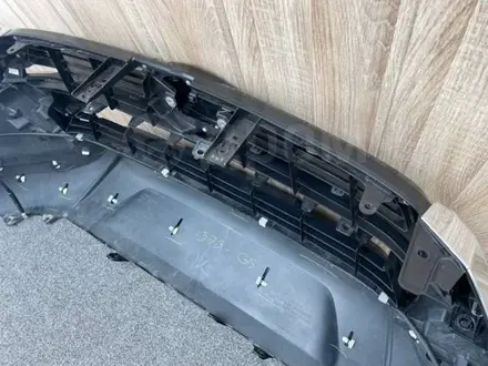 Бампер на Toyota Hilux за 150 000 тг. в Алматы – фото 8