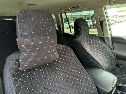 Toyota Land Cruiser Prado 2012 года за 15 500 000 тг. в Актобе – фото 6