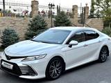 Toyota Camry 2021 годаүшін20 500 000 тг. в Шымкент – фото 3