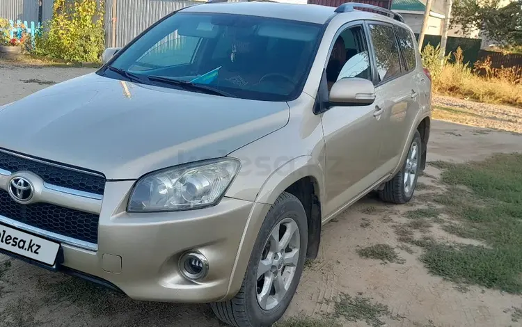 Toyota RAV4 2010 годаүшін6 400 000 тг. в Актобе