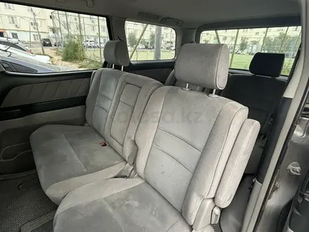 Toyota Alphard 2004 года за 5 500 000 тг. в Атырау – фото 2