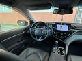 Toyota Camry 2023 годаүшін16 000 000 тг. в Актобе – фото 6
