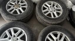 Зимние шины с дисками от лексуса! за 300 000 тг. в Астана