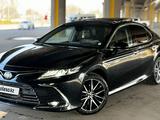 Toyota Camry 2022 годаүшін11 800 000 тг. в Алматы