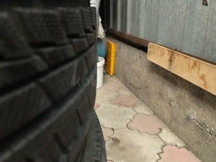 Диски с шинами от Lexus RX 330 за 260 000 тг. в Алматы – фото 3