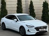 Hyundai Sonata 2023 года за 11 300 000 тг. в Алматы – фото 4