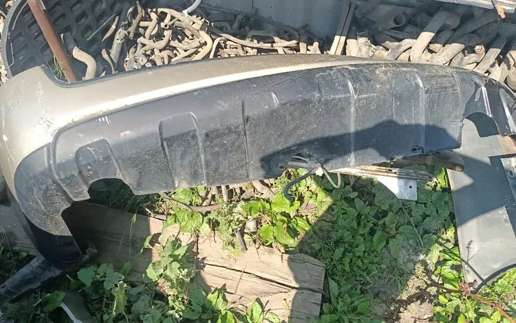 Subaru Outback задний бампер за 1 000 тг. в Актобе