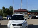 Toyota RAV4 2011 года за 8 800 000 тг. в Актобе – фото 2