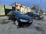 Volkswagen Passat 2013 годаfor5 000 000 тг. в Кызылорда – фото 2