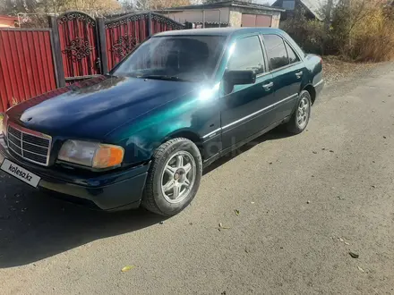 Mercedes-Benz C 200 1995 года за 1 200 000 тг. в Караганда – фото 4