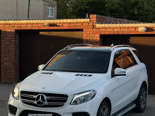 Mercedes-Benz GLE-Class, 2015