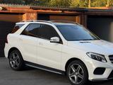Mercedes-Benz GLE 400 2015 годаүшін20 500 000 тг. в Костанай – фото 3
