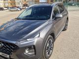 Hyundai Santa Fe 2020 года за 11 999 999 тг. в Актобе – фото 3