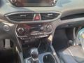 Hyundai Santa Fe 2020 годаүшін11 999 999 тг. в Актобе – фото 7