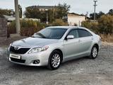Toyota Camry 2011 года за 7 500 000 тг. в Приозерск – фото 2