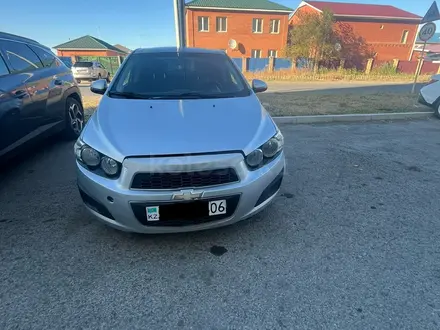 Chevrolet Aveo 2014 года за 3 200 000 тг. в Атырау