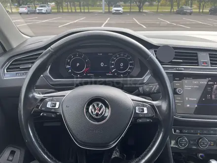 Volkswagen Tiguan 2017 года за 9 900 000 тг. в Астана – фото 13