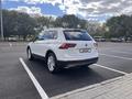 Volkswagen Tiguan 2017 года за 9 900 000 тг. в Астана – фото 4
