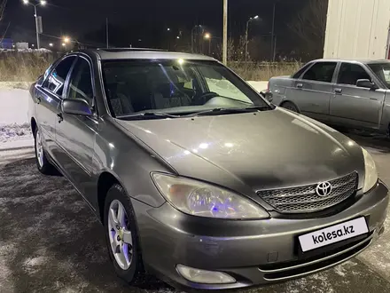 Toyota Camry 2003 года за 5 300 000 тг. в Усть-Каменогорск – фото 2