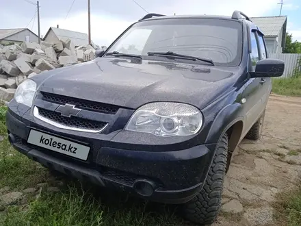 Chevrolet Niva 2012 года за 3 500 000 тг. в Житикара – фото 2