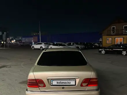 Mercedes-Benz E 280 1996 года за 2 450 000 тг. в Алматы – фото 4