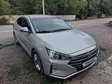 Hyundai Elantra 2020 года за 9 500 000 тг. в Актобе – фото 2