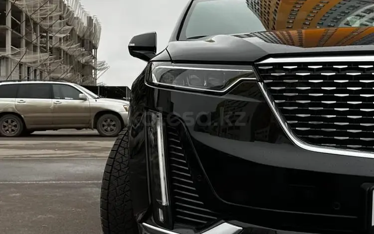 Cadillac XT6 2021 года за 26 000 000 тг. в Астана