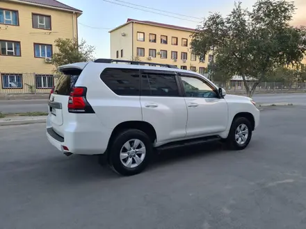 Toyota Land Cruiser Prado 2018 года за 22 600 000 тг. в Атырау – фото 8
