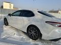 Toyota Camry 2021 годаfor17 700 000 тг. в Усть-Каменогорск – фото 4