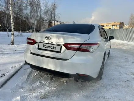 Toyota Camry 2021 года за 17 700 000 тг. в Усть-Каменогорск – фото 8