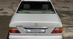 Mercedes-Benz E 280 1993 годаfor1 850 000 тг. в Тараз – фото 4