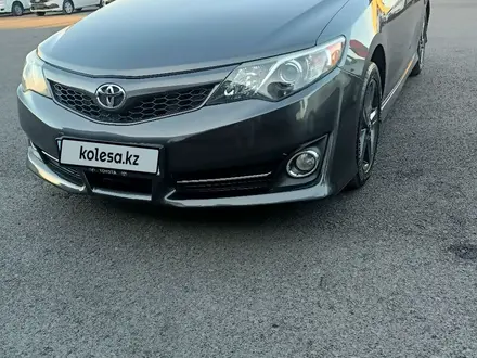 Toyota Camry 2012 года за 8 400 000 тг. в Шымкент