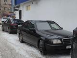 Mercedes-Benz C 180 1995 годаfor2 000 000 тг. в Уральск – фото 5