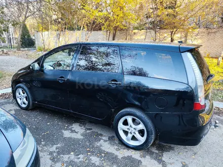 Mitsubishi Grandis 2005 года за 4 700 000 тг. в Усть-Каменогорск – фото 2