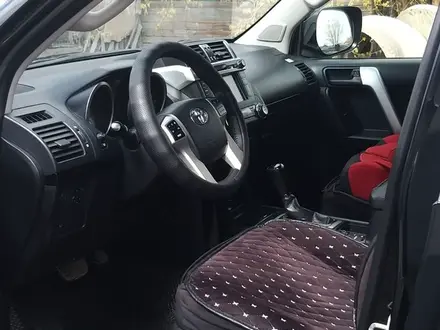 Toyota Land Cruiser Prado 2014 года за 18 000 000 тг. в Караганда – фото 16