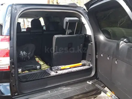Toyota Land Cruiser Prado 2014 года за 18 000 000 тг. в Караганда – фото 18