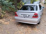 Mercedes-Benz C 180 1996 годаүшін1 500 000 тг. в Кокшетау – фото 3