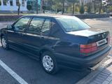 Volkswagen Vento 1992 годаүшін1 230 000 тг. в Караганда – фото 3