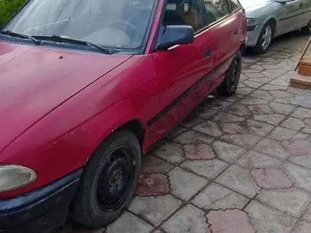 Opel Astra 1993 годаүшін800 000 тг. в Актобе – фото 2