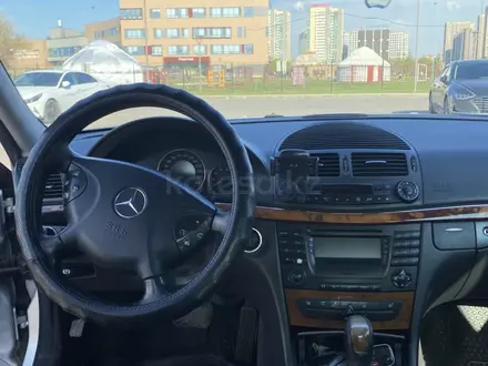 Mercedes-Benz E 320 2002 года за 6 000 000 тг. в Астана – фото 13