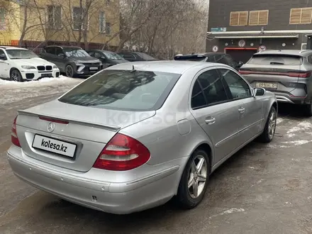 Mercedes-Benz E 320 2002 года за 6 000 000 тг. в Астана – фото 4